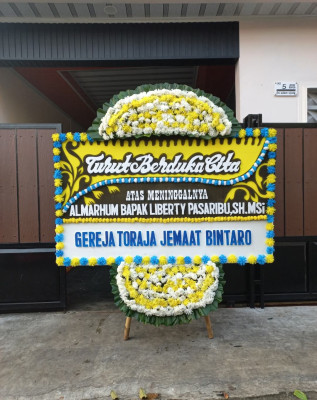 Papan Bunga Duka di Nglondong